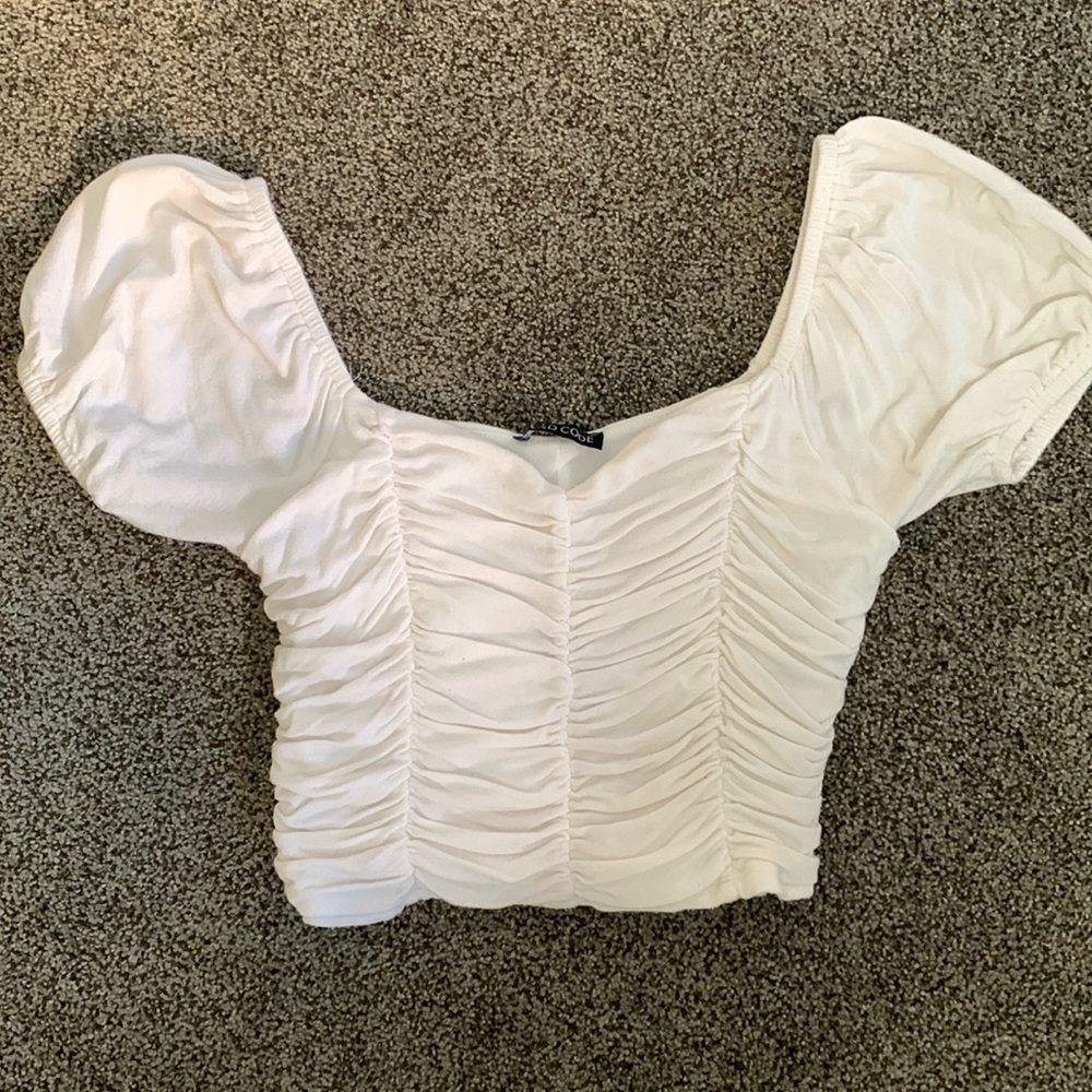 white detailed crop top